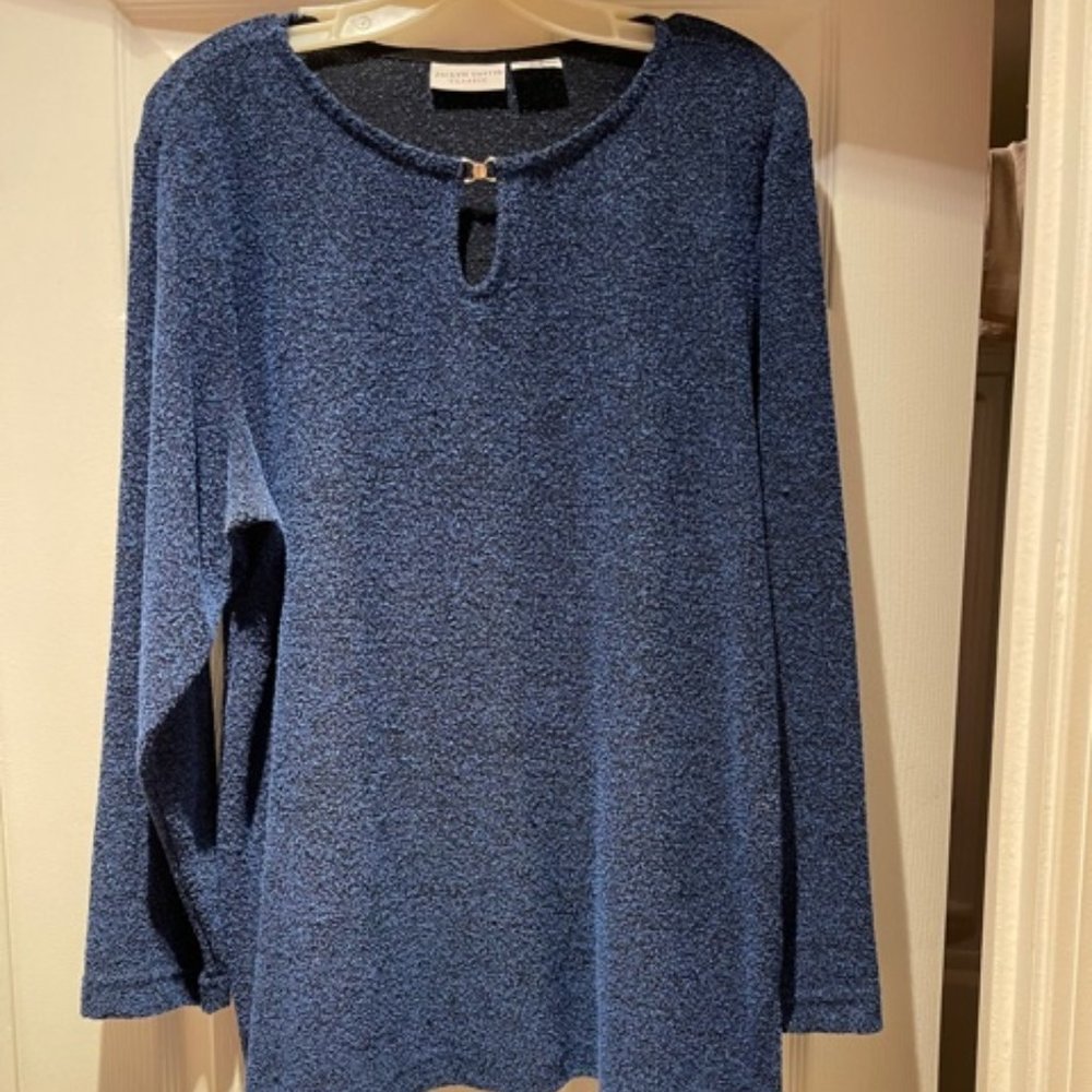 vey pretty blue and black sweater/size1X